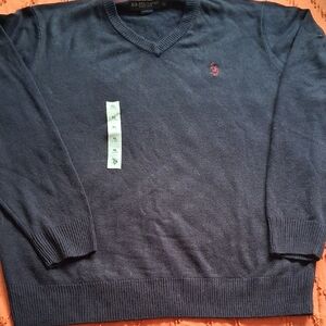 U.S. Polo Assn. Men's Deep Blue V-Neck Sweater